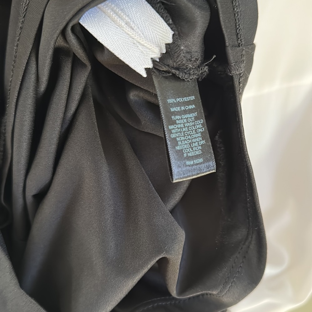Express Ruffle Zip Front Romper 0 - Picture 8 of 8
